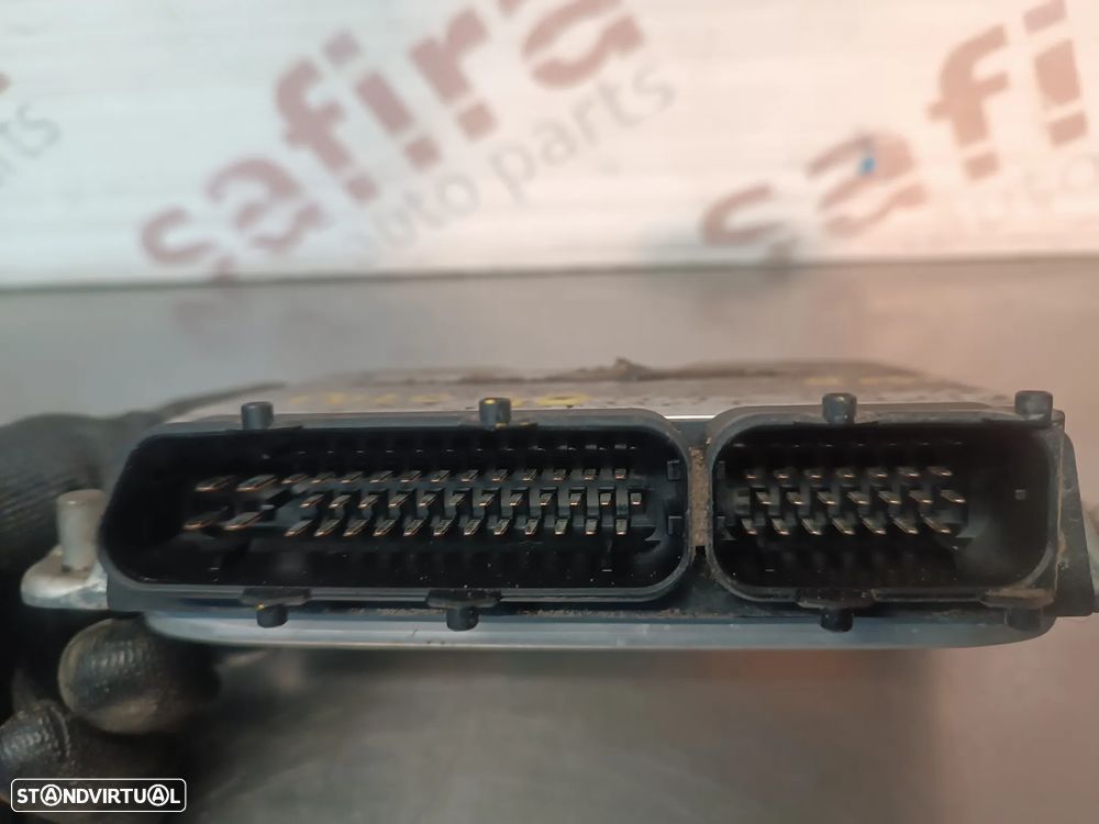 UNIDADE / CENTRALINA DO MOTOR VOLKSWAGEN POLO 1.0MPI 030906032BC 0261206766 - 2