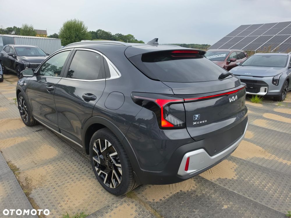 Kia XCeed 1.6 T-GDI Tribute DCT - 6