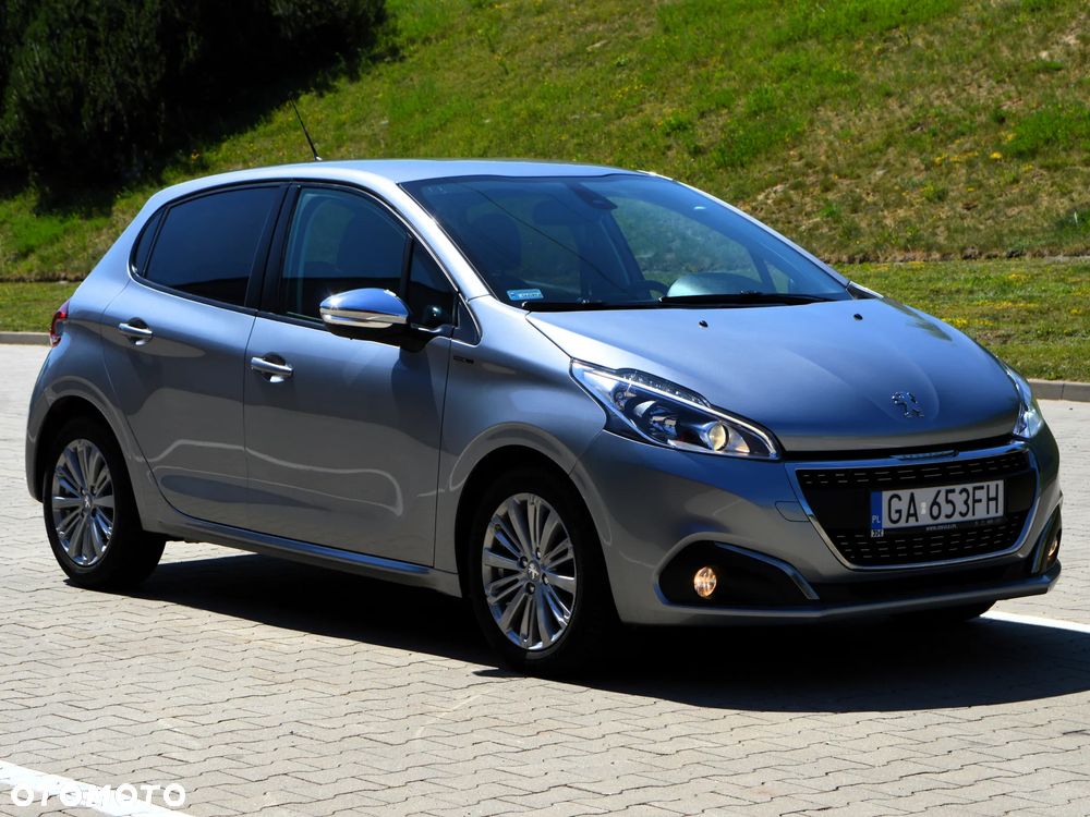 Peugeot 208 1.2 PureTech Allure - 3