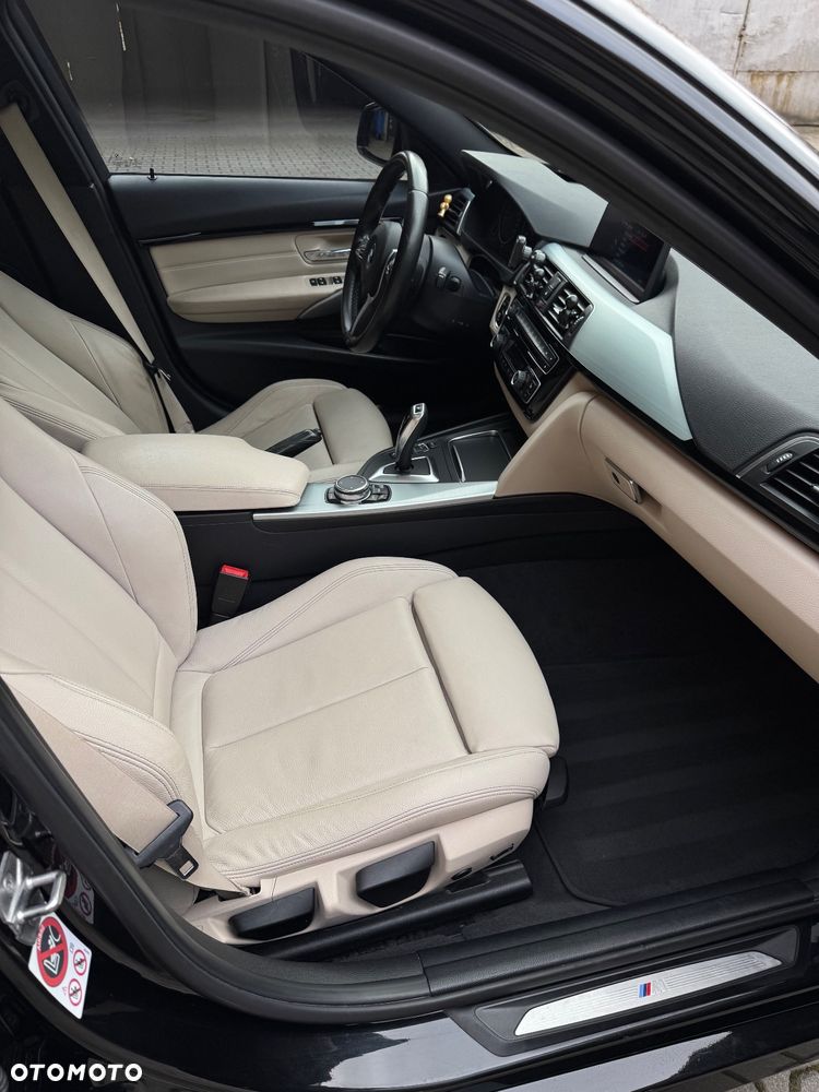 BMW Seria 3 320d xDrive M Sport Shadow - 28