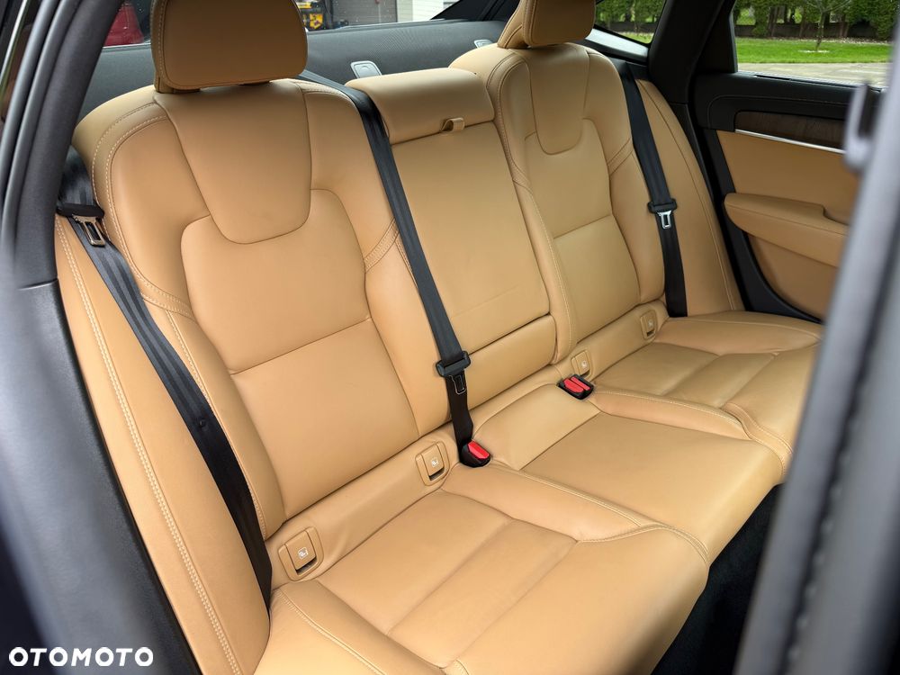 Volvo S90 B5 D AWD Ultimate Bright - 34