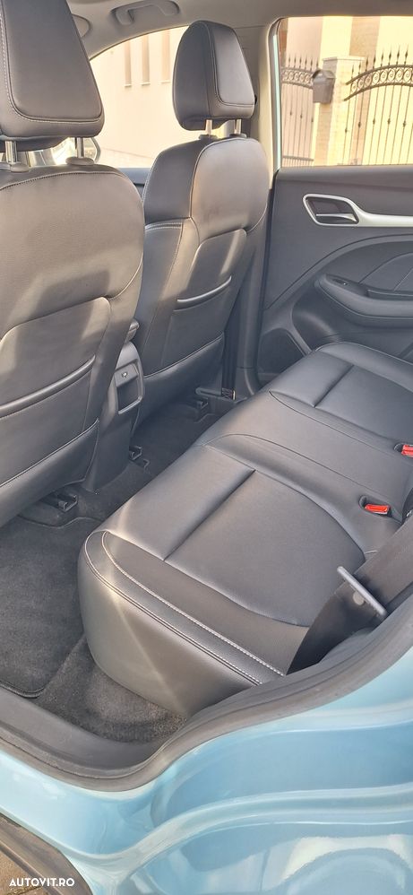 MG ZS EV Luxury - 20