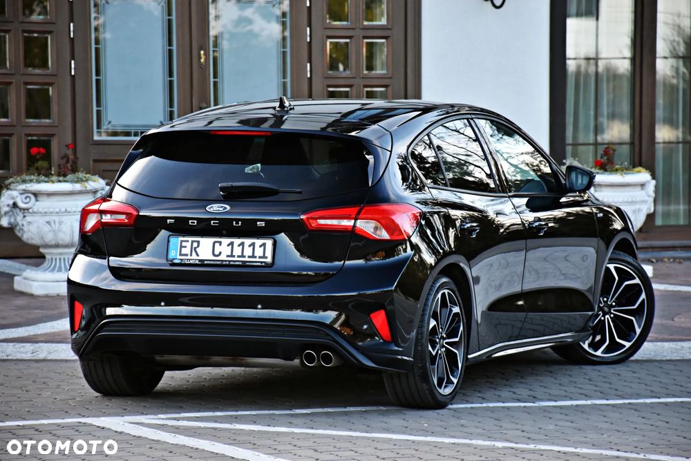 Ford Focus 1.0 EcoBoost STart-Stopp-System ST-LINE X - 22