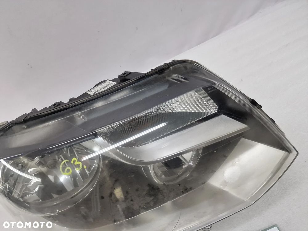 VW T5 LIFT 7E0 MULTIVAN 10- PRAWA ZWYKŁA LAMPA PRZEDNIA PRZÓD , NR 7E1941016J , NR AUKCJI LA63 - 5