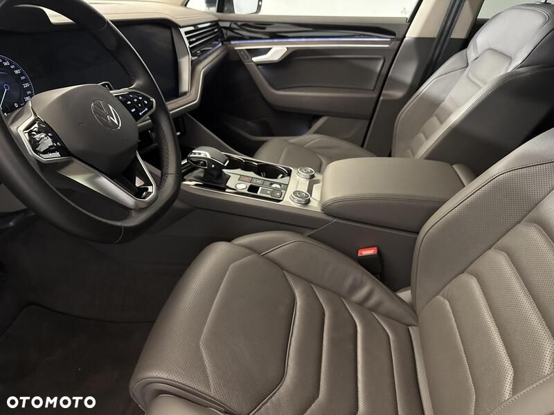 Volkswagen Touareg 3.0 V6 TFSI 4Motion Atmosphere - 11