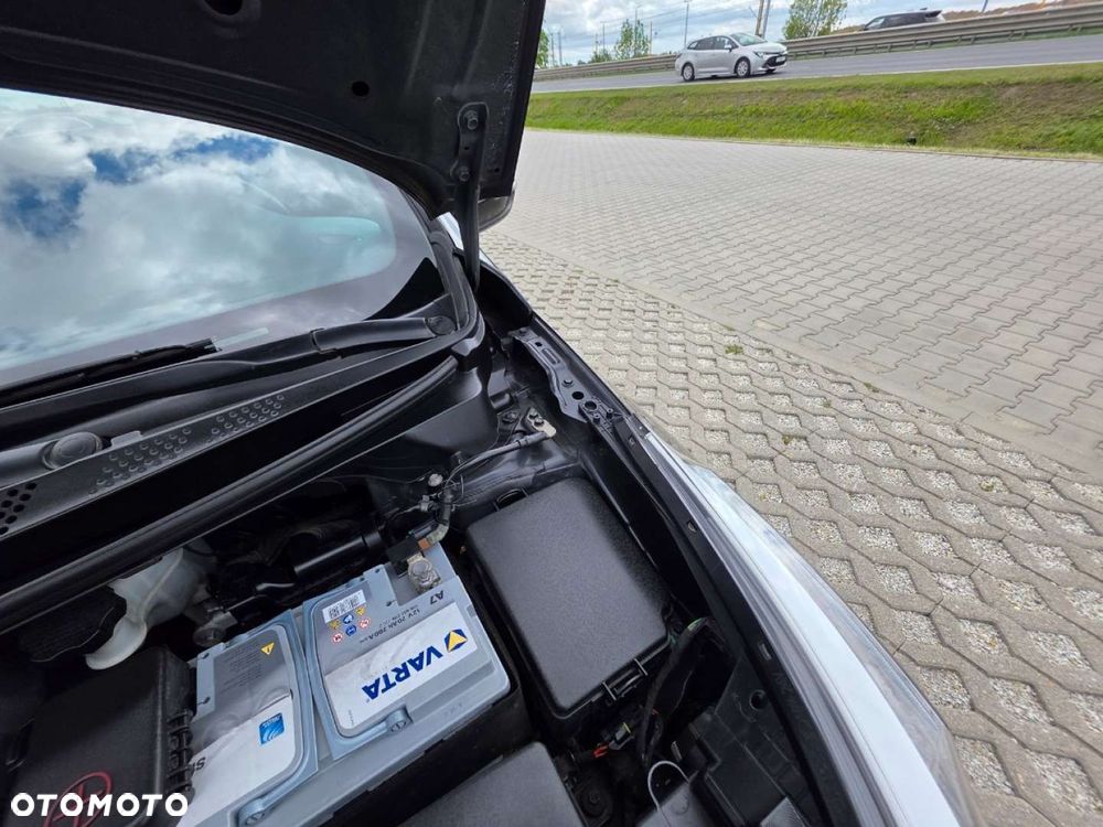 Kia Ceed - 27