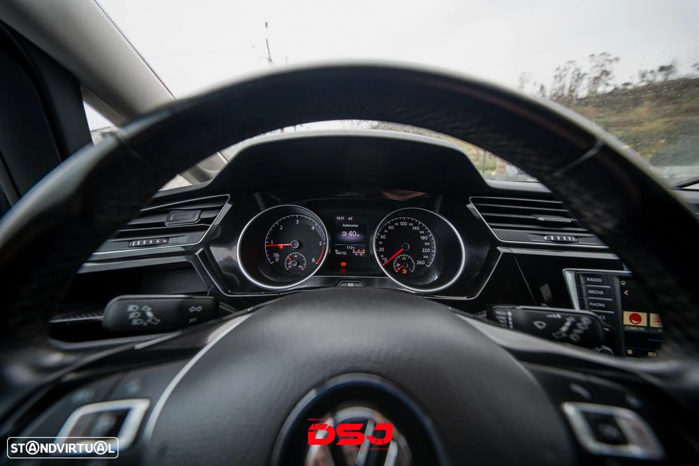 VW Touran 1.6 TDI Highline - 18