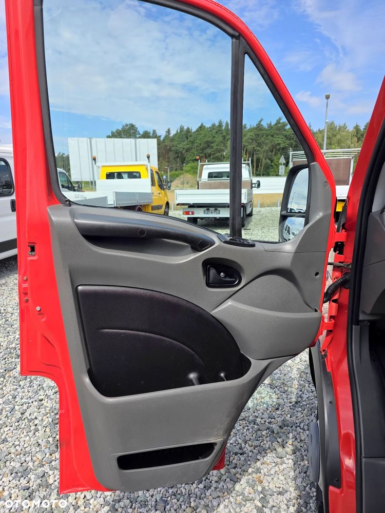 Iveco 35C17 3,0 HPI 170 KONNA DOKA BRYGADÓWKA 7 OSOBOWA 3M SKRZYNIA BLIŻNIAKI DO 3,5T WEBASTO - 14
