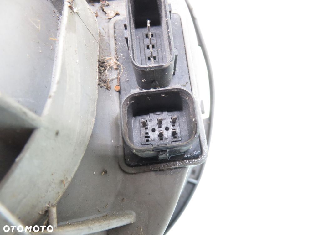 LAMPA PRAWA PRZEDNIA MERCEDES-BENZ KLASA E (S210) - 8