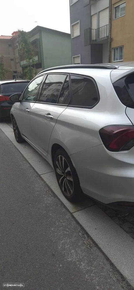 Fiat Tipo Station Wagon 1.3 M-Jet Lounge J17 - 4