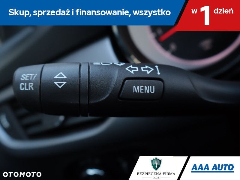 Opel Astra - 18