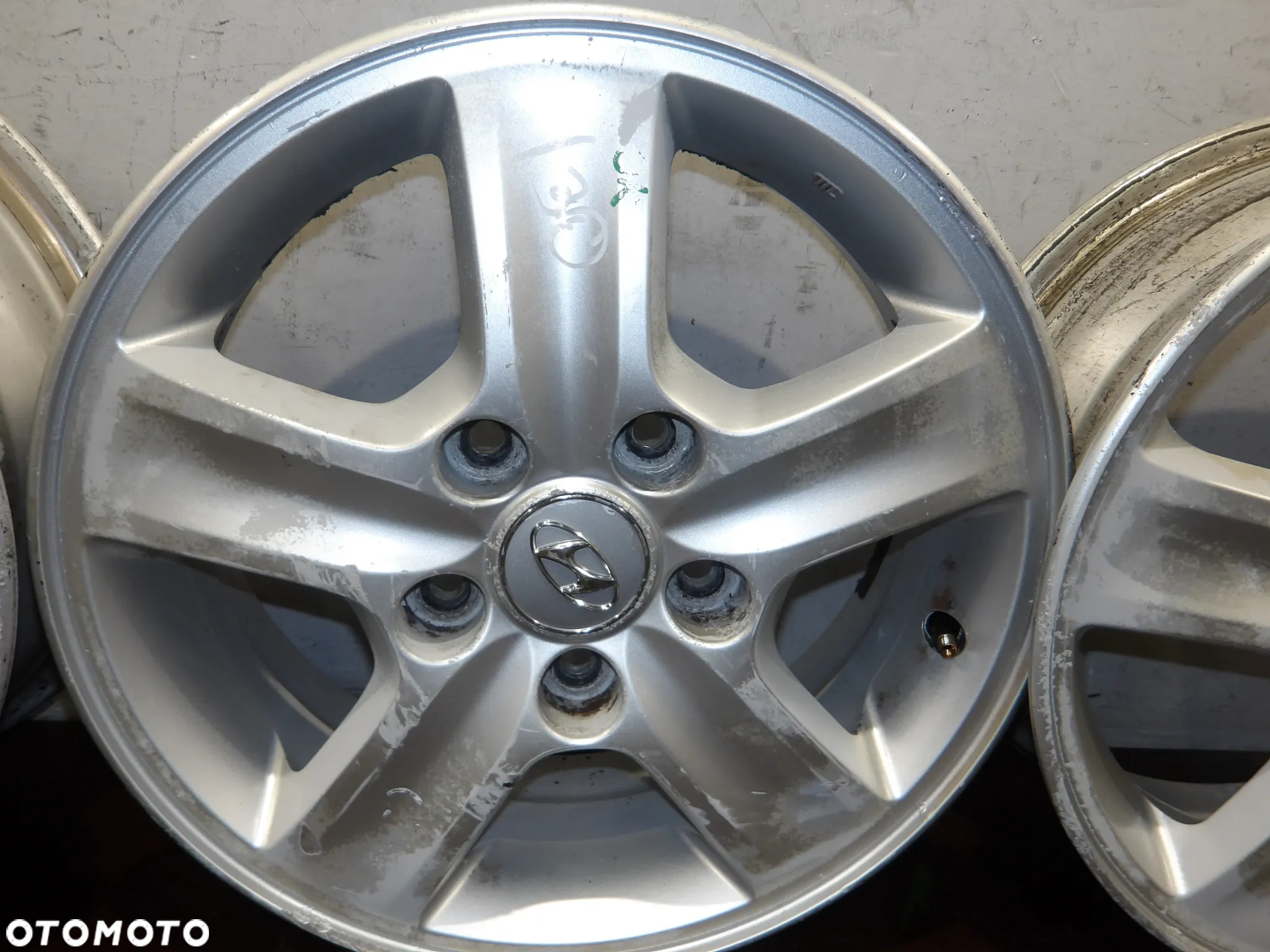HYUNDAI I30 KOMBI LIFT FELGI ALUMINIOWE ALUFELGI 5X114,3 5.5J ET44 R15 - 5