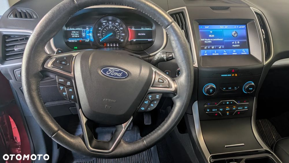 Ford Edge - 16