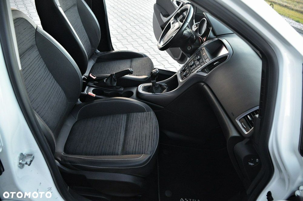 Opel Astra - 21