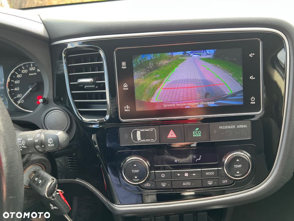 Mitsubishi Outlander 2.0 2WD CVT Diamant Edition - 14