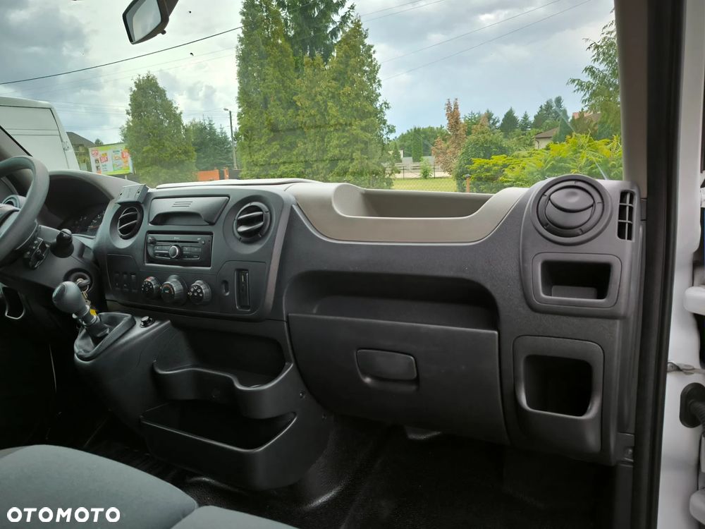 Renault Master - 16