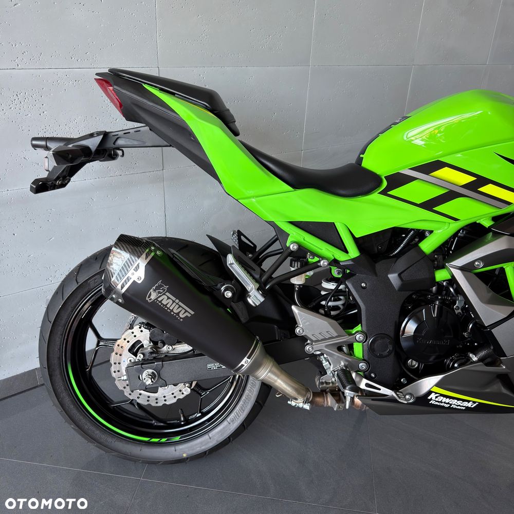 Kawasaki Ninja - 6