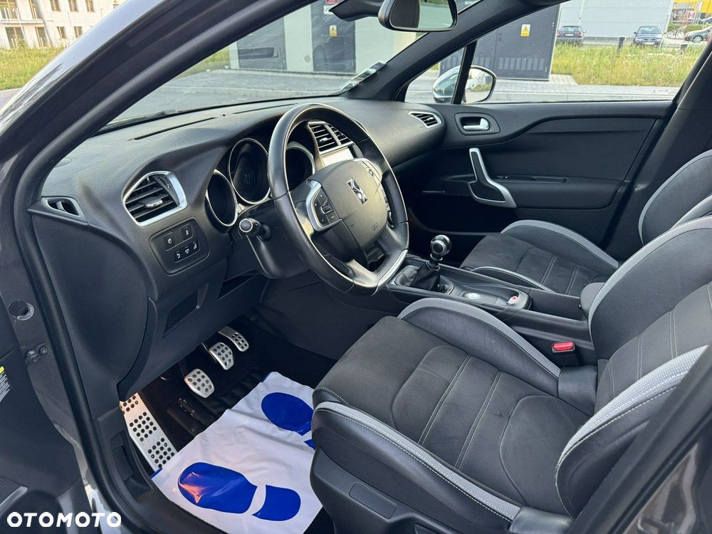 DS Automobiles DS 4 - 19