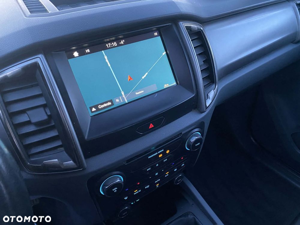 Ford Ranger XLT - 20