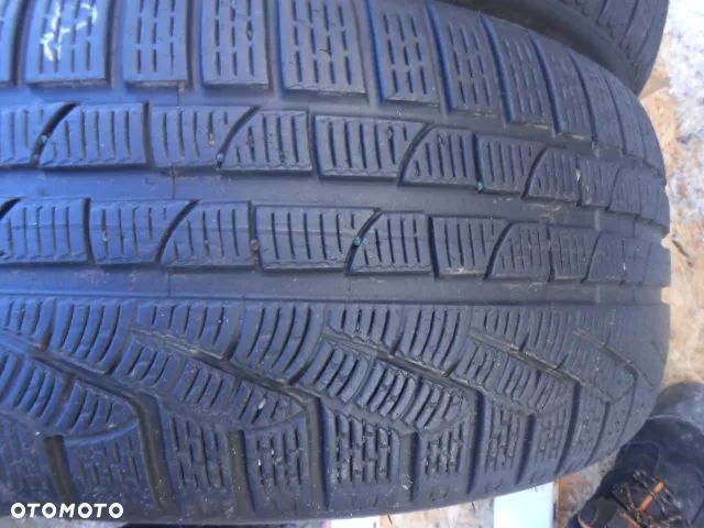 OPONY 245/50R18 PIRELLI SOTTOZERO WINTER SERIE II 240 NO DOT 4119 6.6MM - 3