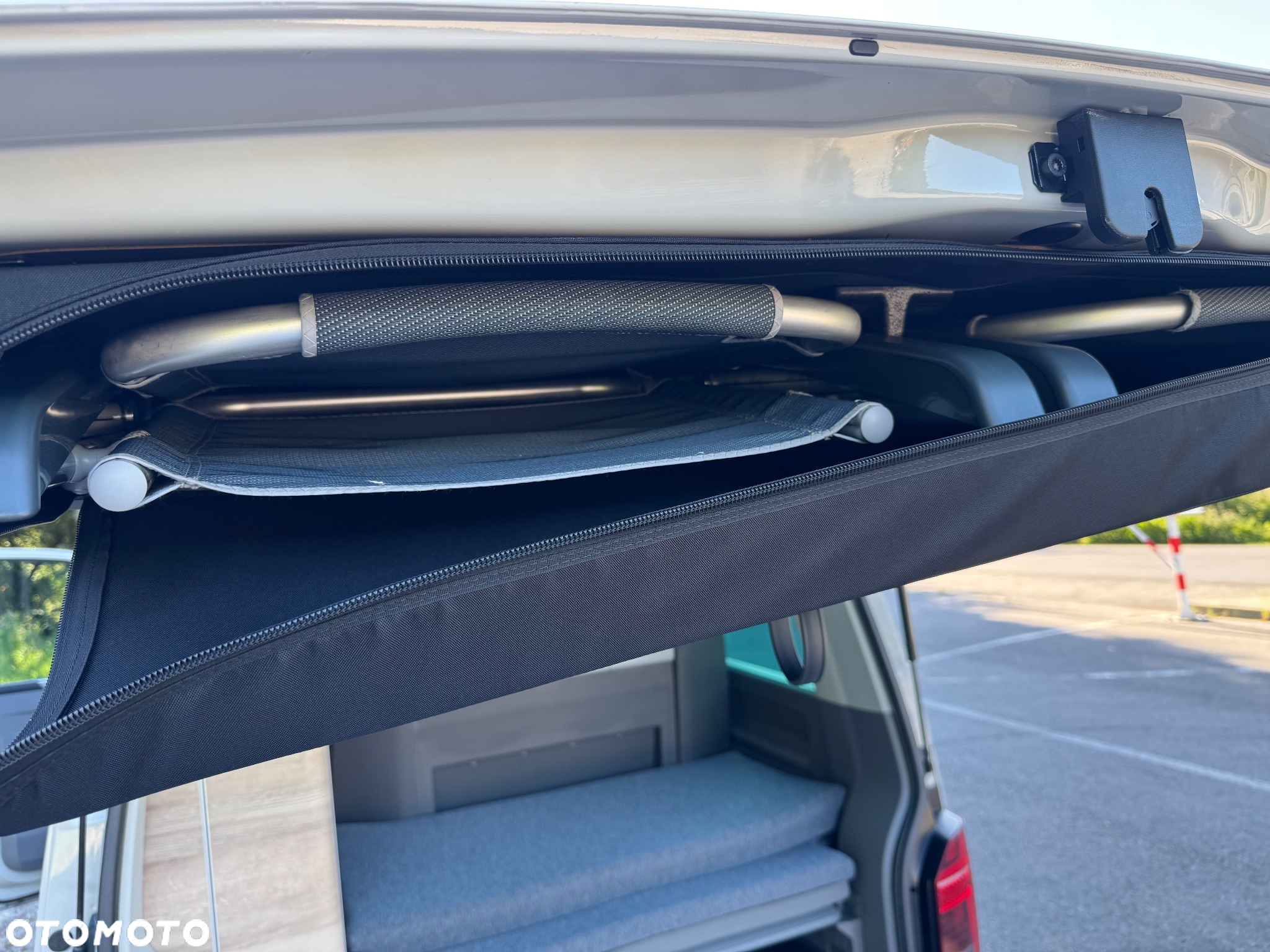 Volkswagen California - 17