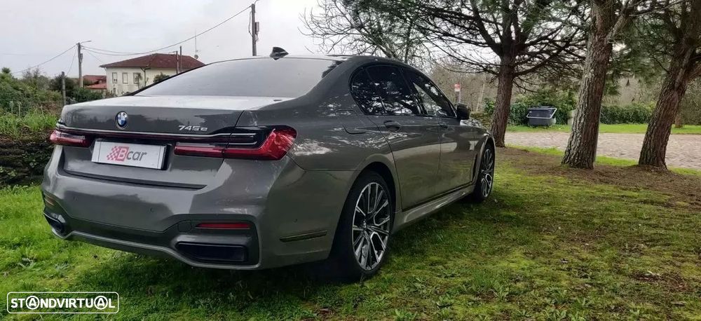 BMW 745 e iPerformance Pack M Auto - 13