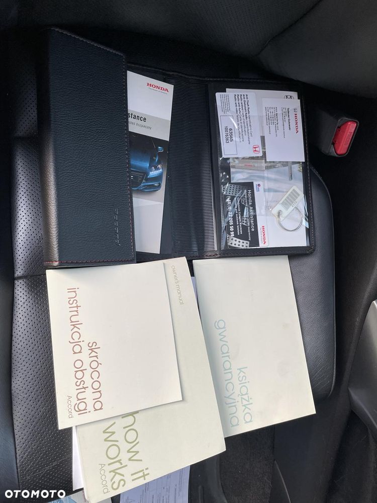 Honda Accord 2.0 Executive - 13