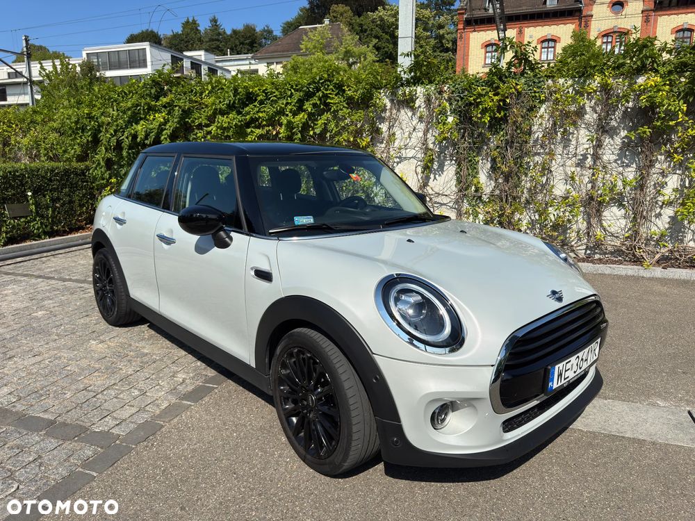 MINI Cooper Standard - 1