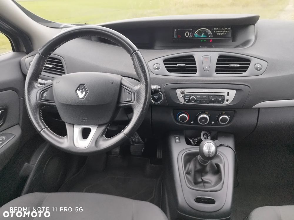 Renault Scenic ENERGY dCi 110 INTENS - 21