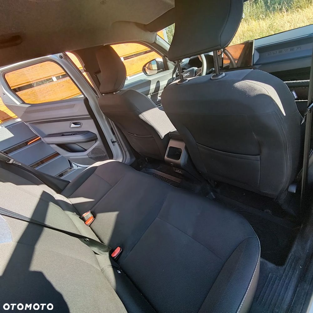 Dacia Duster 1.6 Full Hybrid 140 Journey MMT - 16