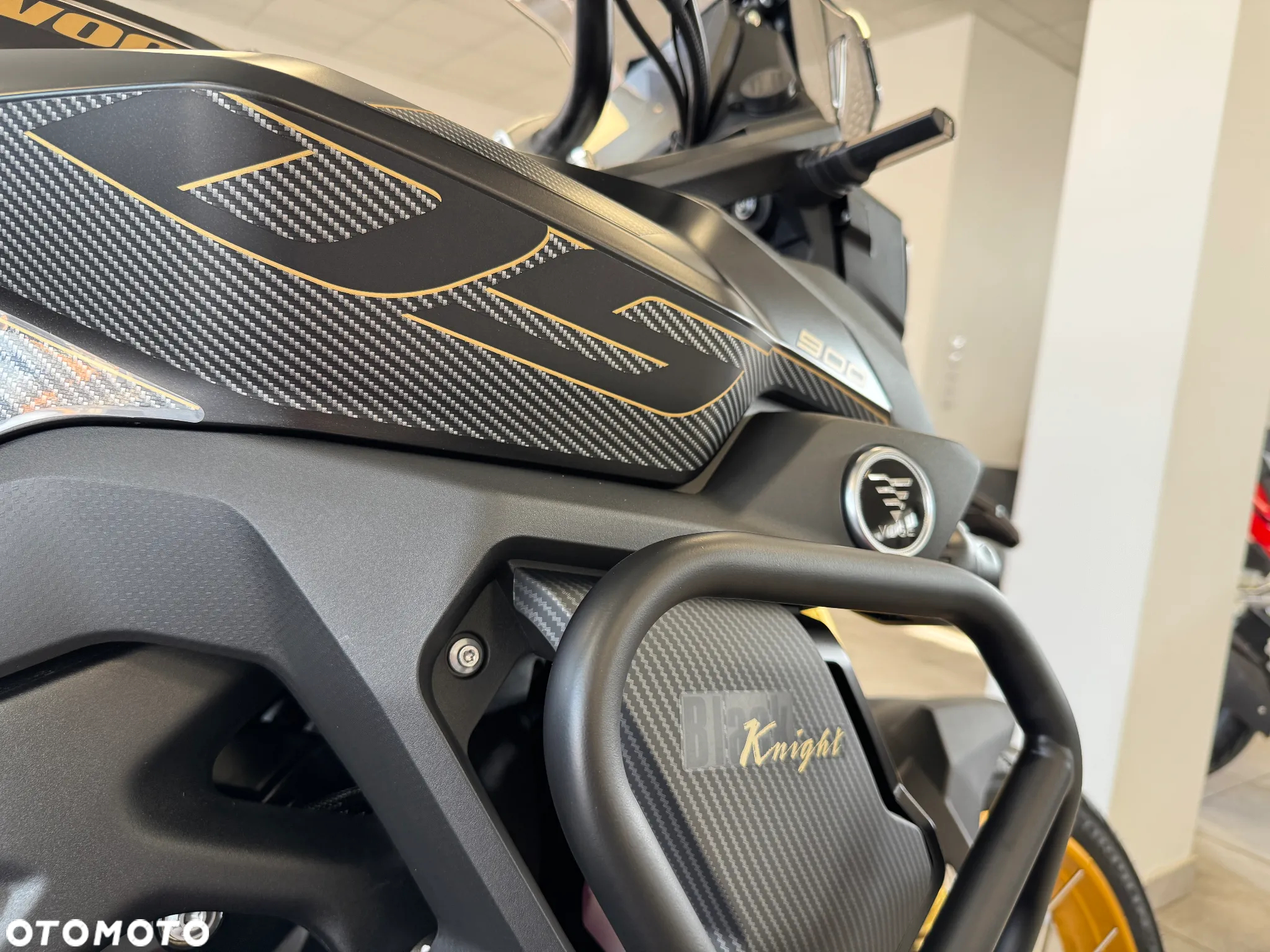VOGE 900DSX - 19