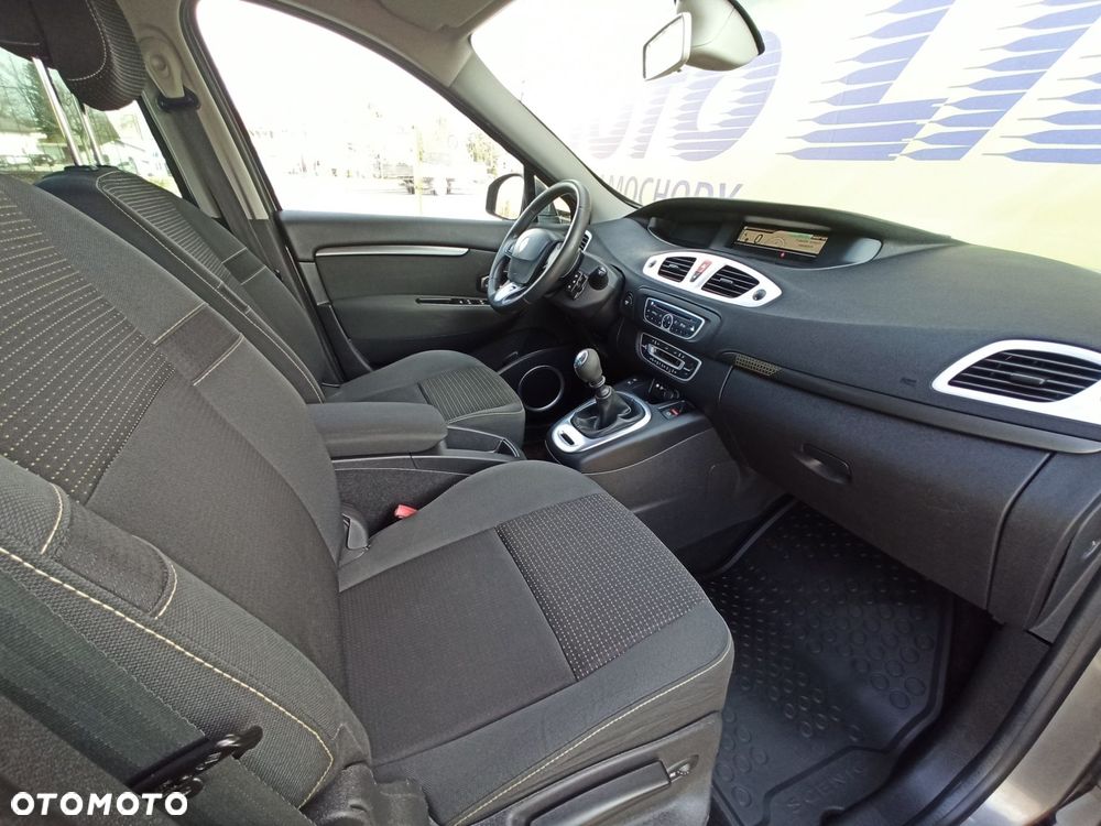 Renault Scenic - 13