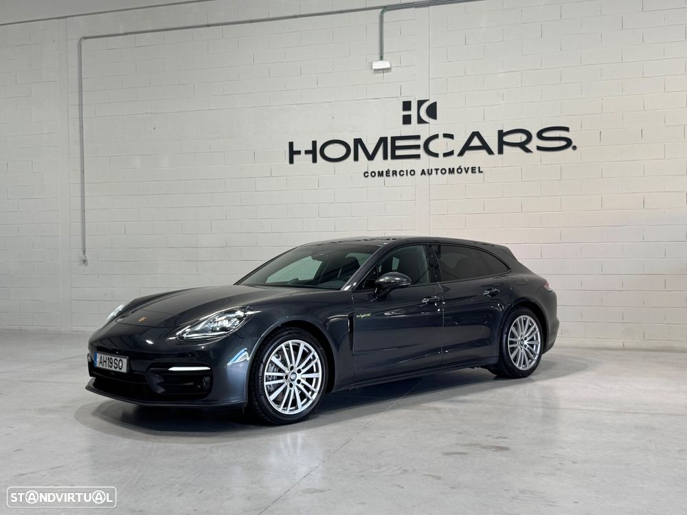 Porsche Panamera Sport Turismo 4 E-Hybrid - 13