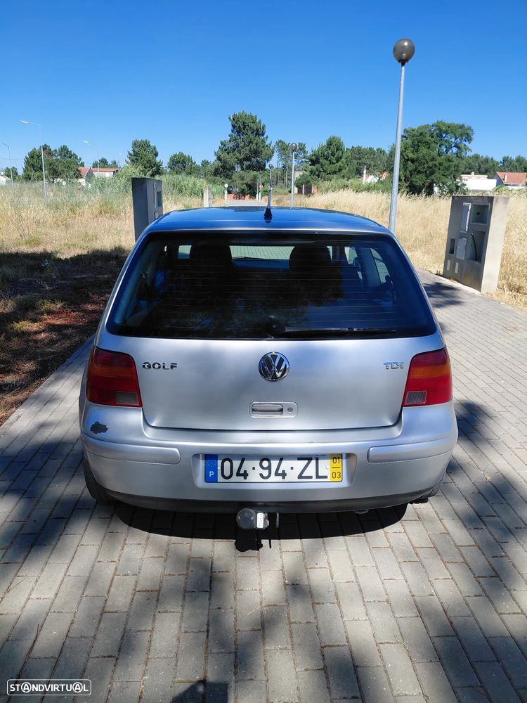 VW Golf - 4