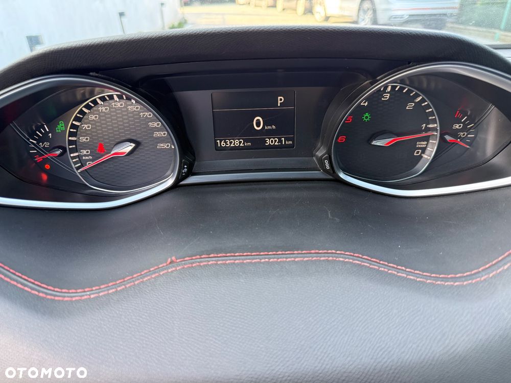 Peugeot 308 BlueHDi 180 EAT6 GT - 40