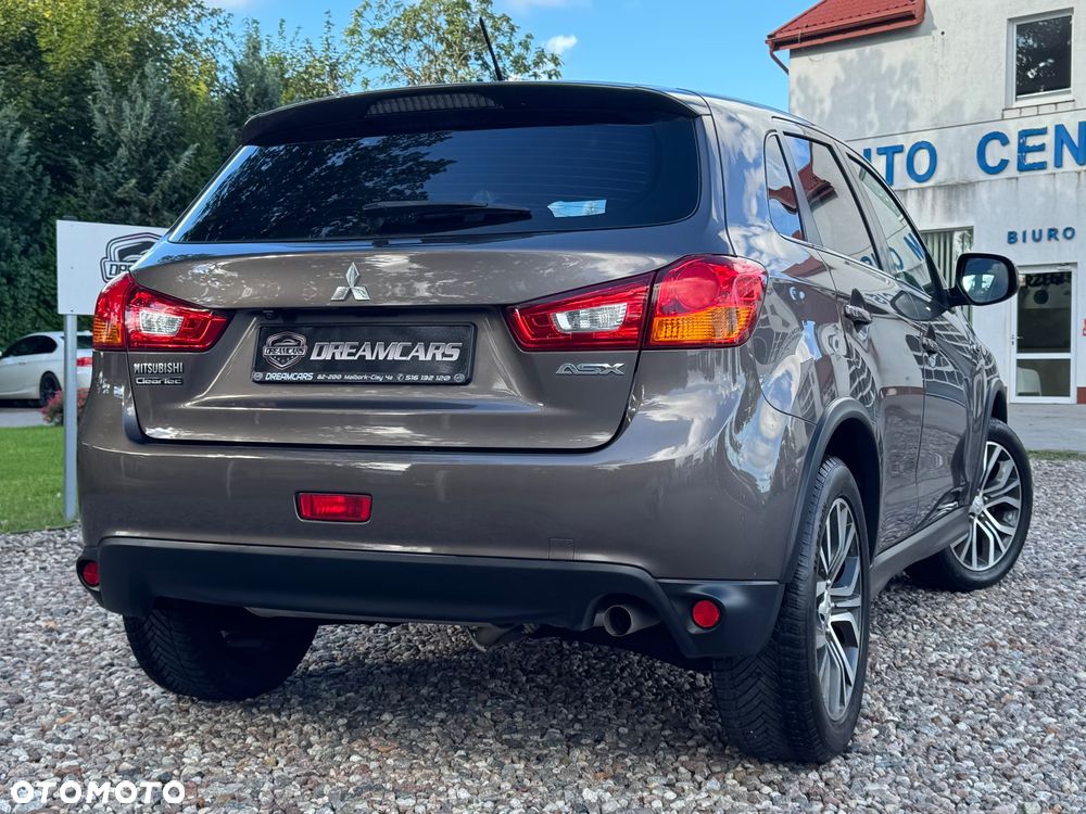 Mitsubishi ASX - 12