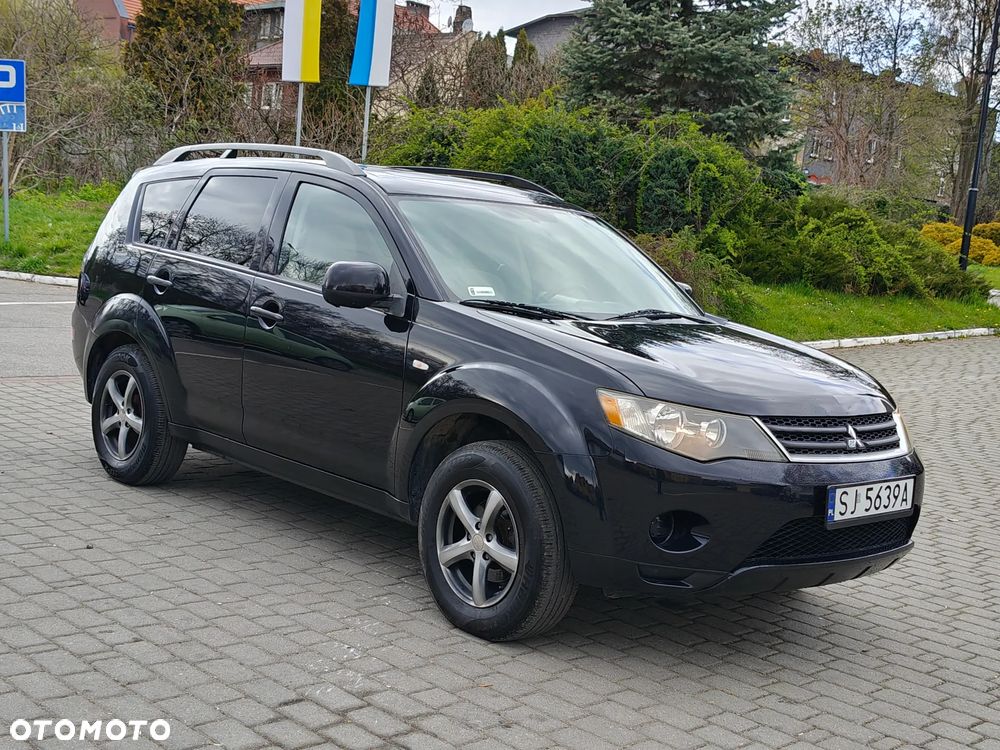 Mitsubishi Outlander 2.4 4WD CVT Intense - 11