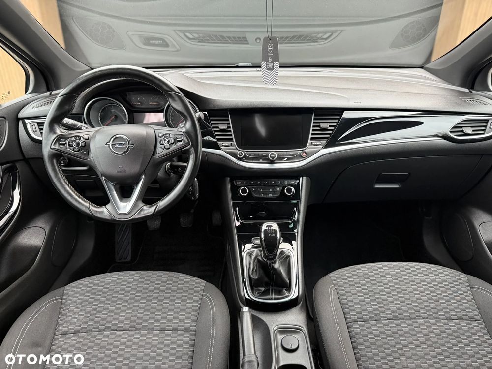 Opel Astra 1.4 Turbo Dynamic - 10