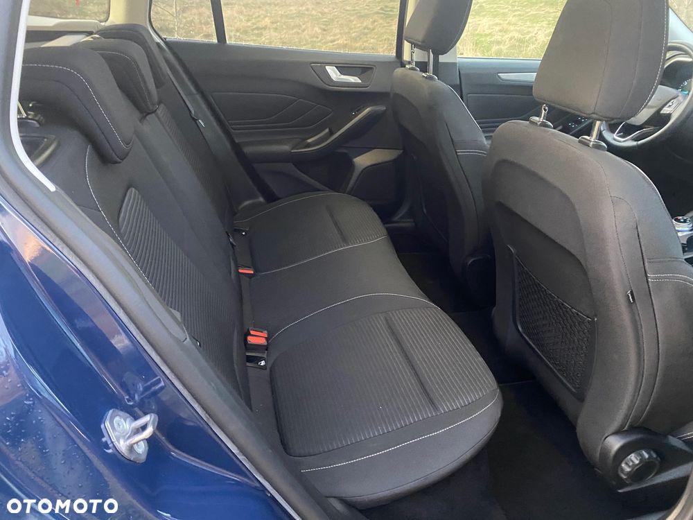 Ford Focus 2.0 EcoBlue Titanium X - 28