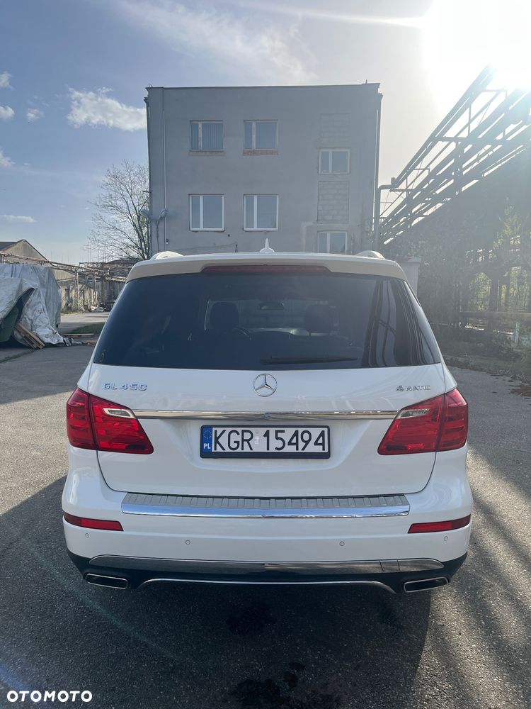 Mercedes-Benz GL 400 4-Matic - 3