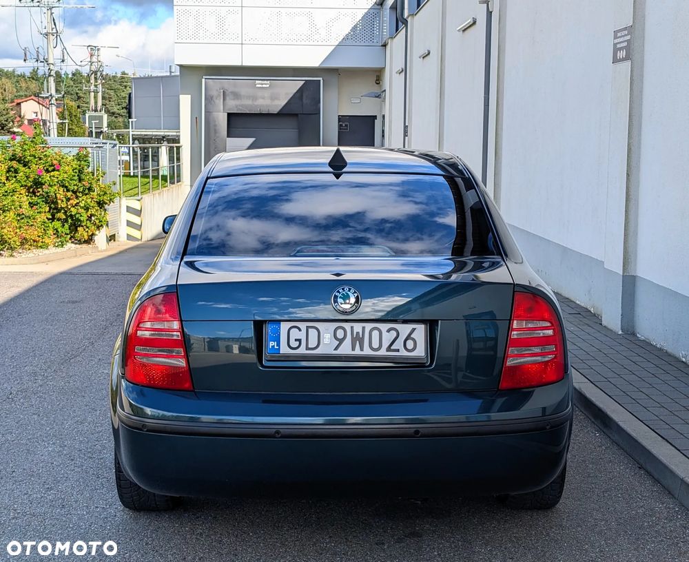 Skoda Superb 2.0 TDI DPF Comfort - 10