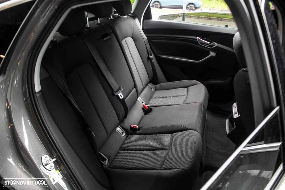 Audi Q8 e-Tron Sportback 55 quattro advanced - 30