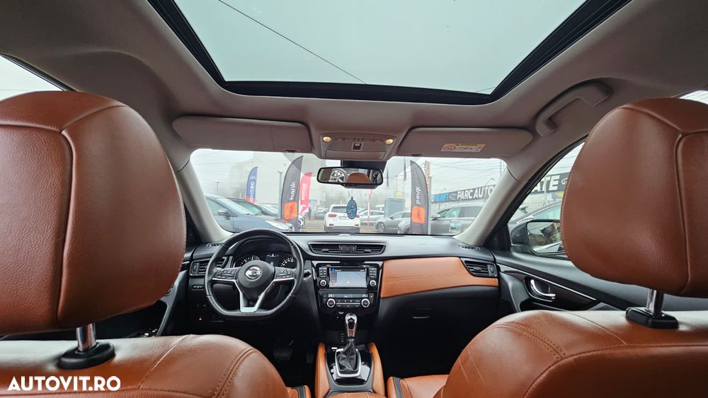 Nissan X-Trail 2.0 dCi ALL-MODE 4x4i Xtronic Tekna - 25