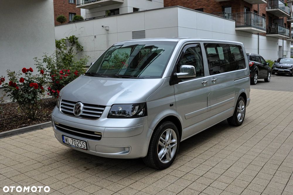 Volkswagen Multivan - 1
