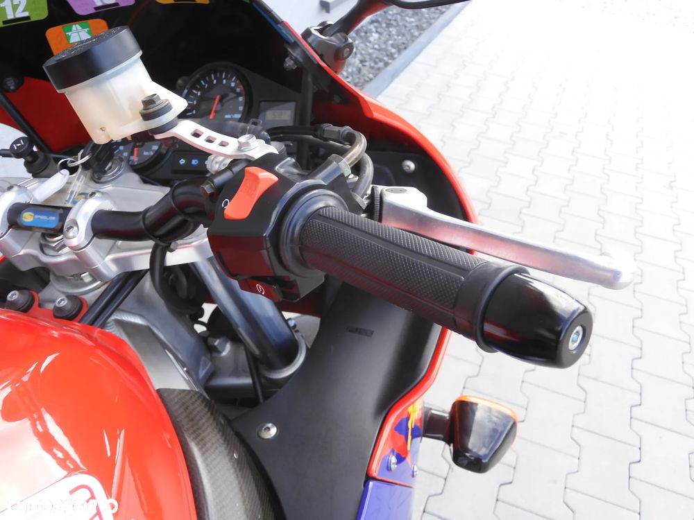 Honda CBR - 19