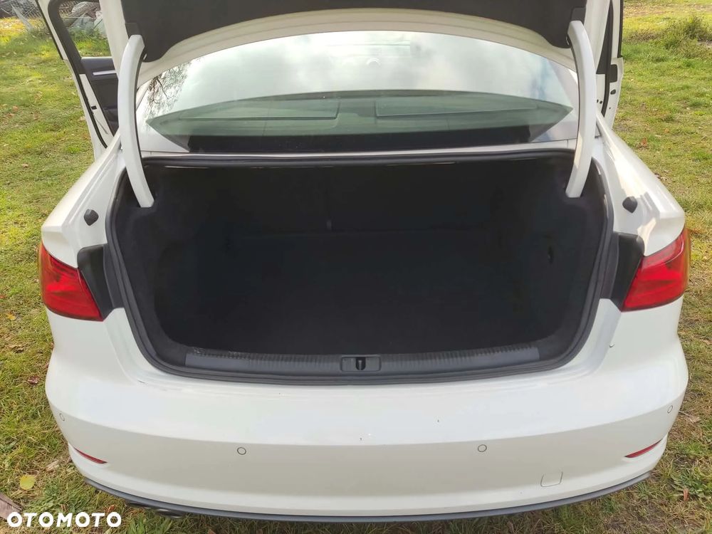 Audi A3 Limousine 2014 photo 5