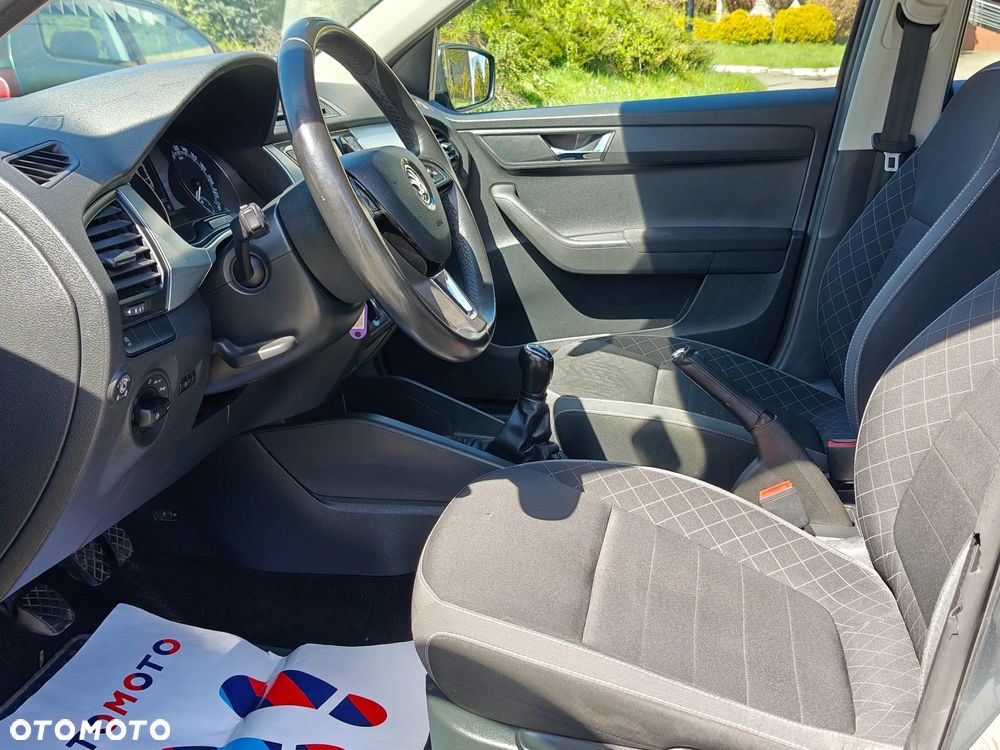 Skoda Fabia 1.0 Ambition - 11