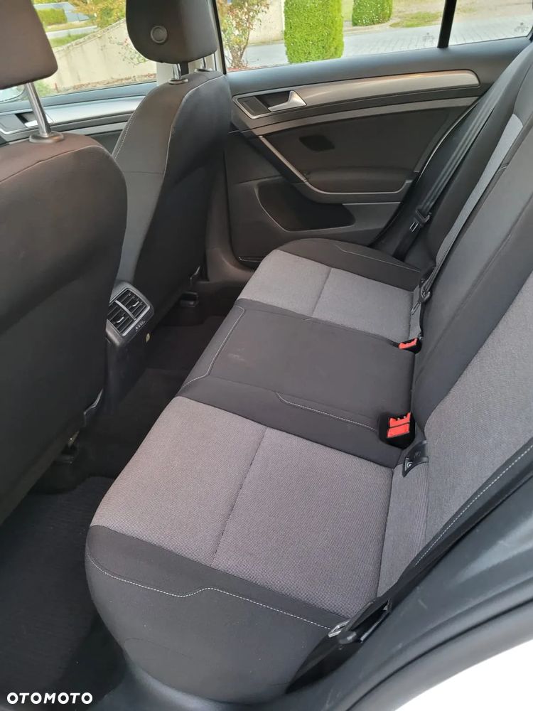 Volkswagen Golf 1.6 TDI 4Motion BlueMotion Technology Comfortline - 17