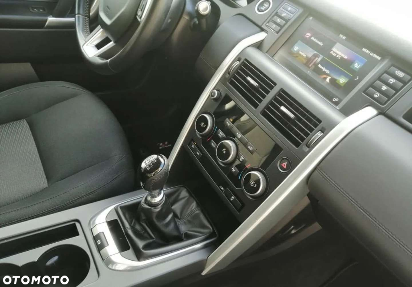 Land Rover Discovery Sport - 9