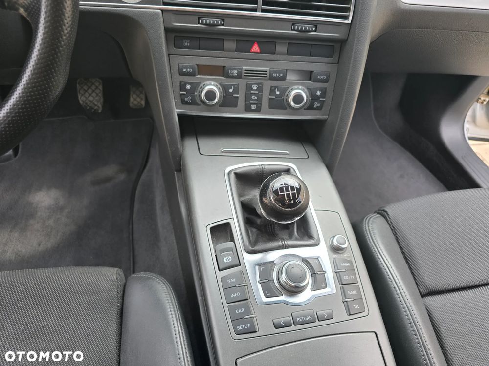 Audi A6 Avant 2.4 quattro - 20